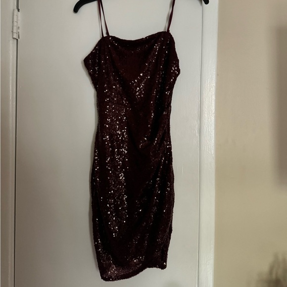 Emerald Sunday Sprakly Cranberry Red Mini Dress - Picture 4 of 7